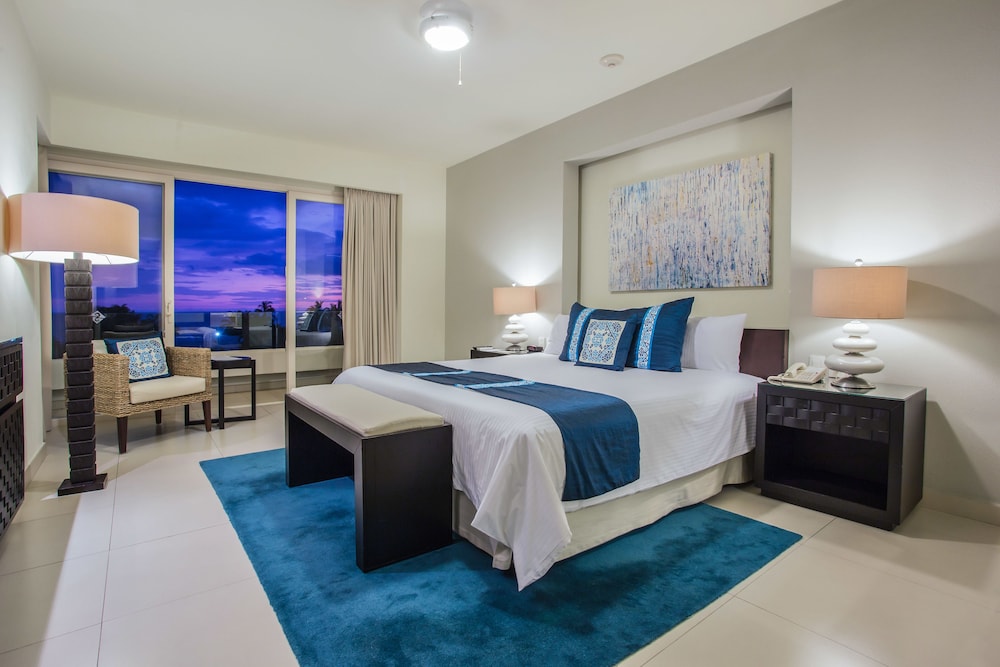 2 BEDROOMS, PENTHOUSE, 2 DOUBLE BEDS, KING BED