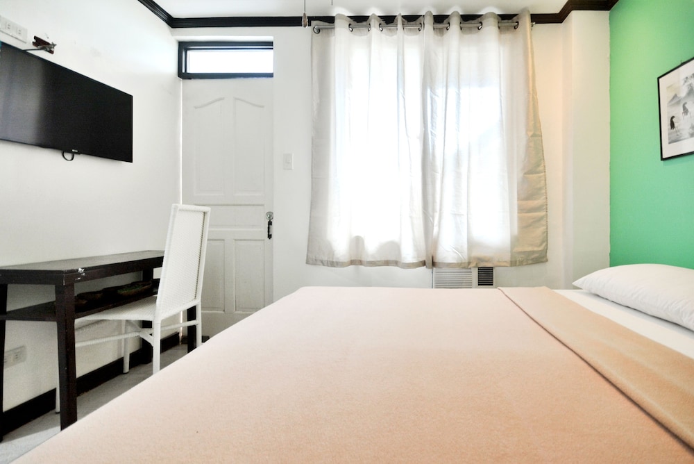 Boracay Breeze Resort 10/36