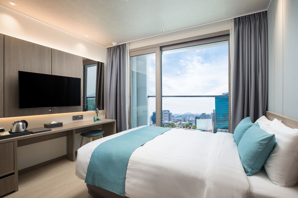 BOUTIQUE, DELUXE, DOUBLE BED