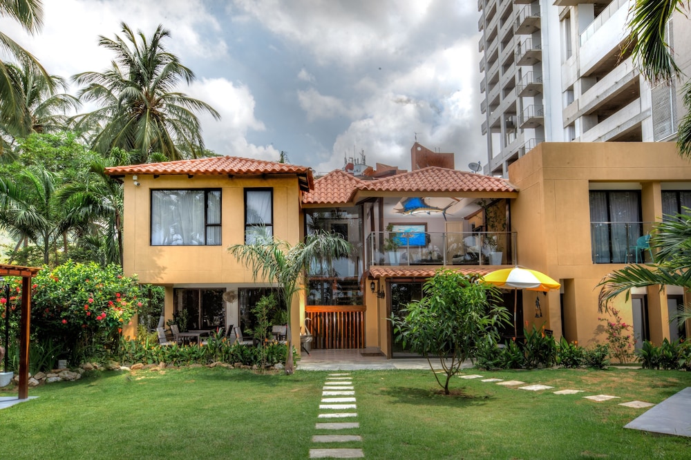 Casa Verano Beach Hotel - Adults Only 40/50