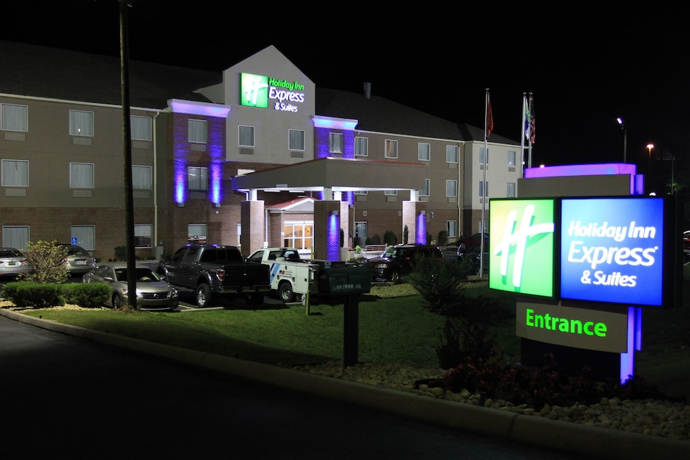 Holiday Inn Express Suites Sweetwater 4/44
