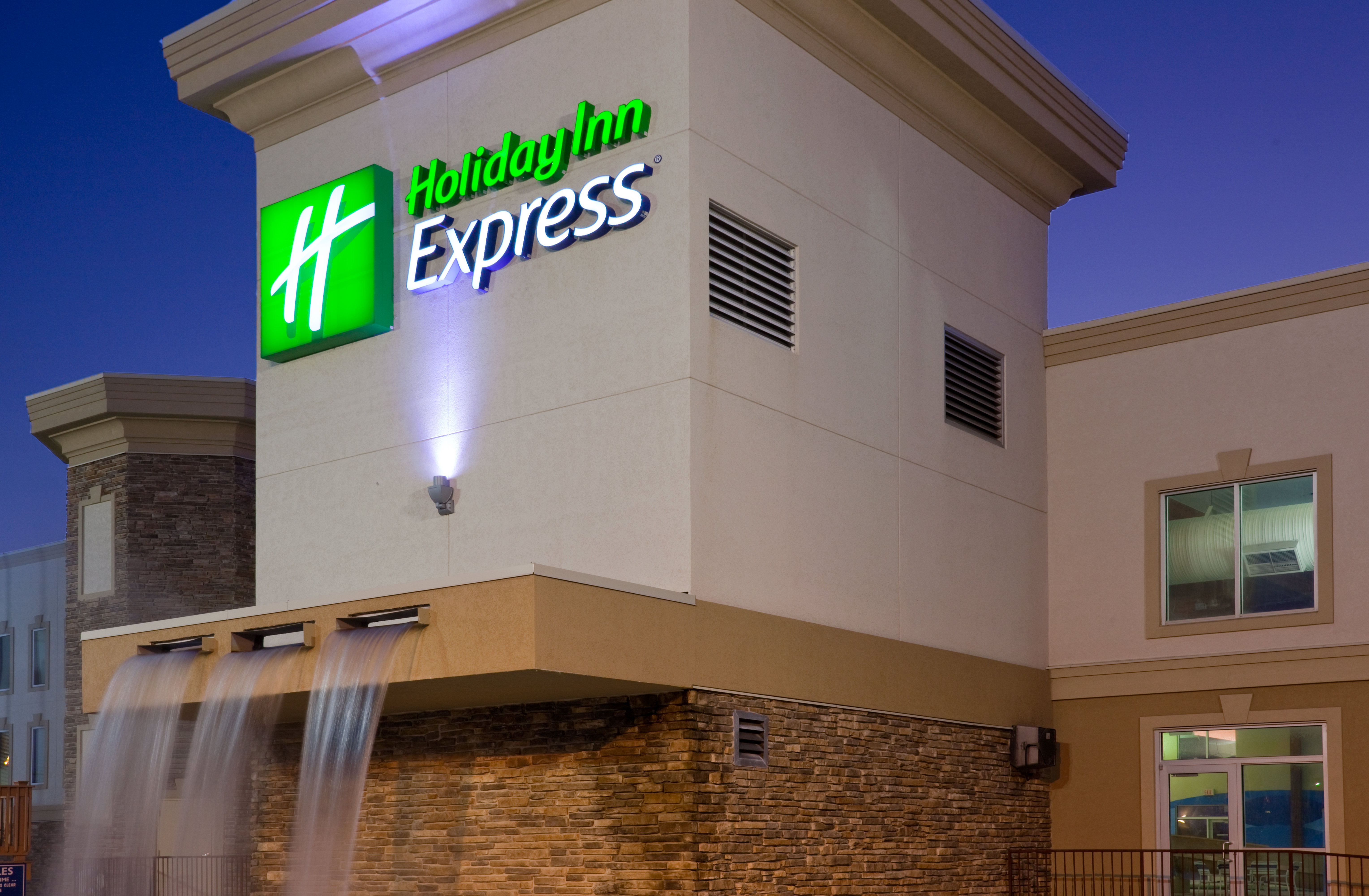 Holiday Inn Express Wisconsin Dells 2/69