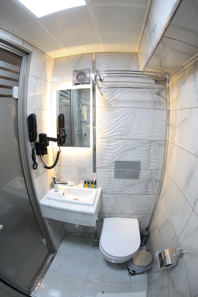X Nellyi Boutique Hotel 47/50