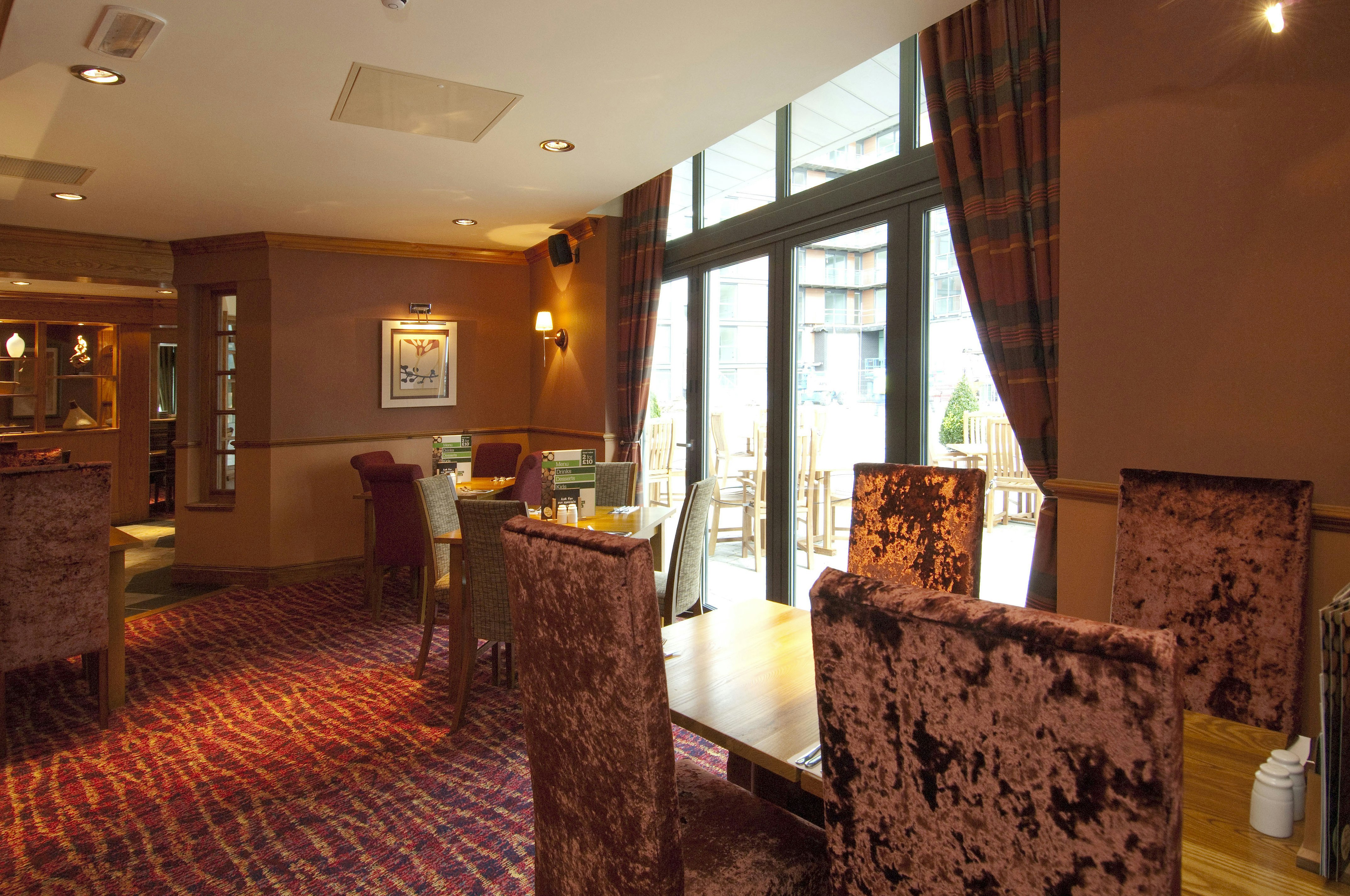 Premier Inn Barnsley Central M1 J37 29/39