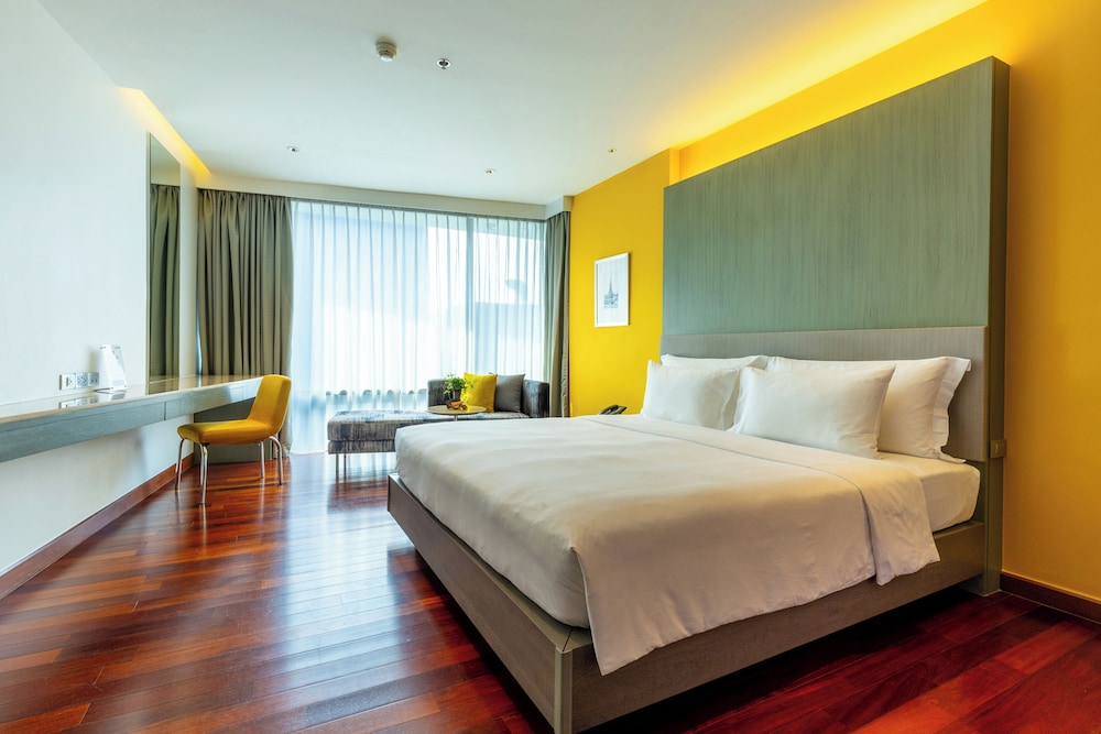 Lit Bangkok Hotel 58/107