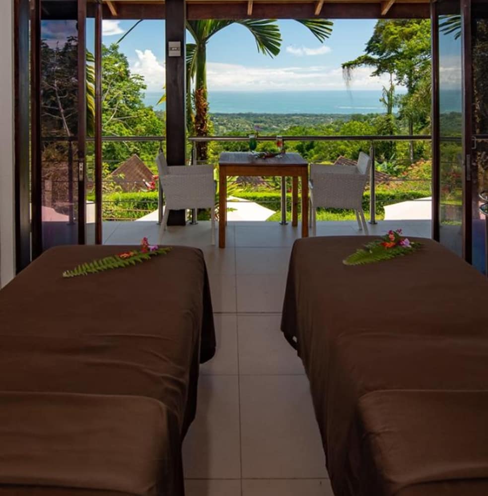 Oxygen Jungle Villas 14/35