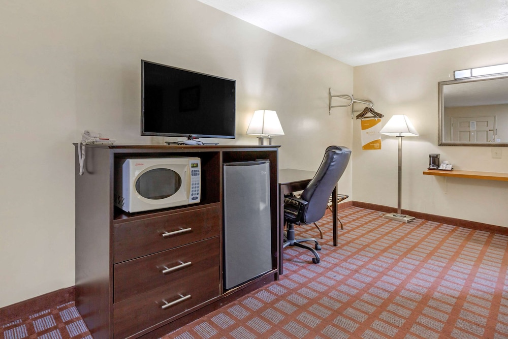 Econo Lodge Woodstock Shenandoah Valley I 81 25/30