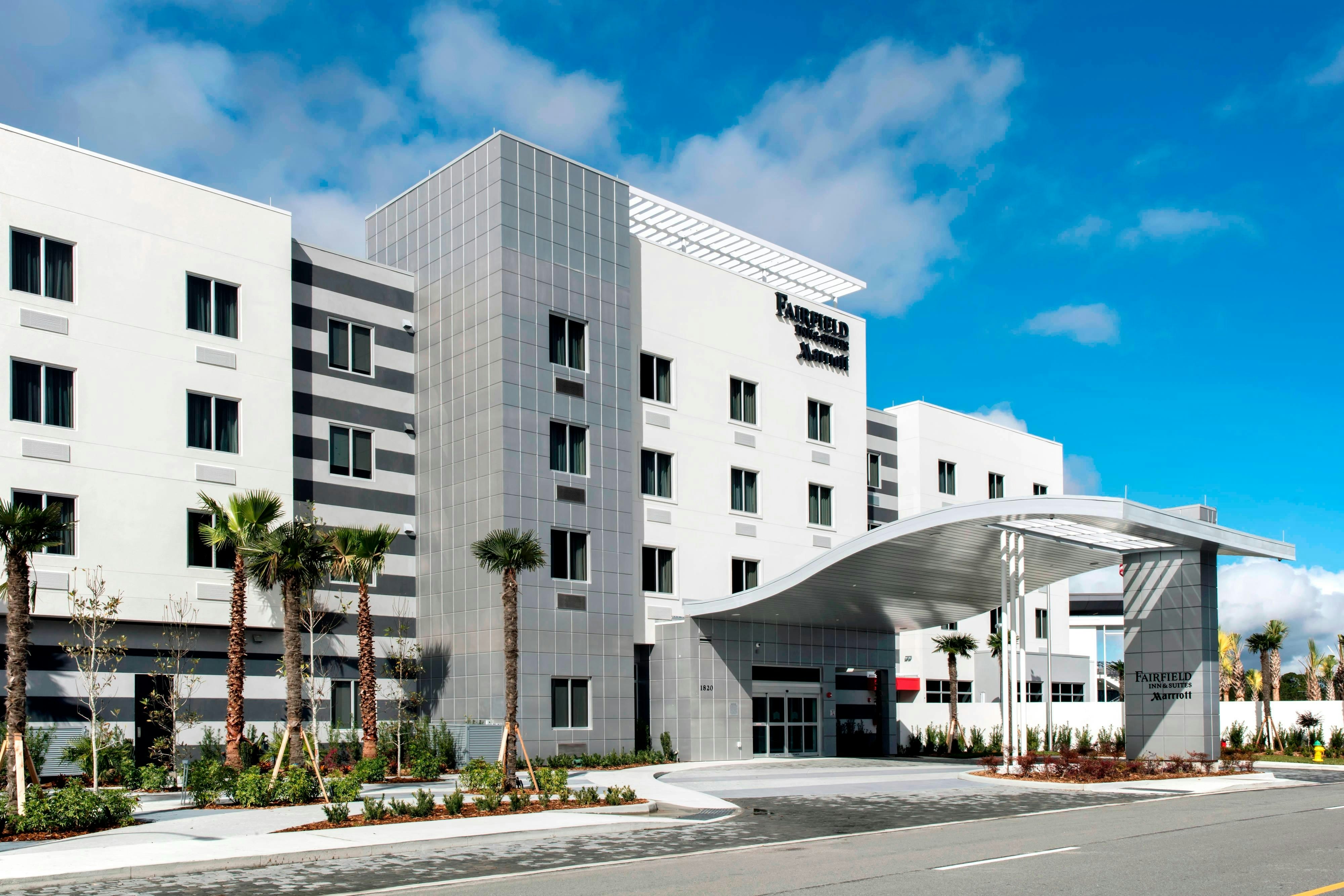 Fairfield Inn Suites Daytona Beach Speedway Airport 17/18