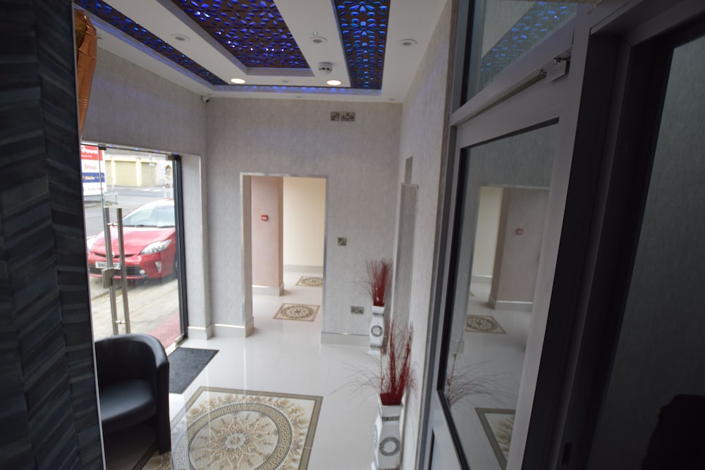 Premierlux Serviced Apartments 41/62
