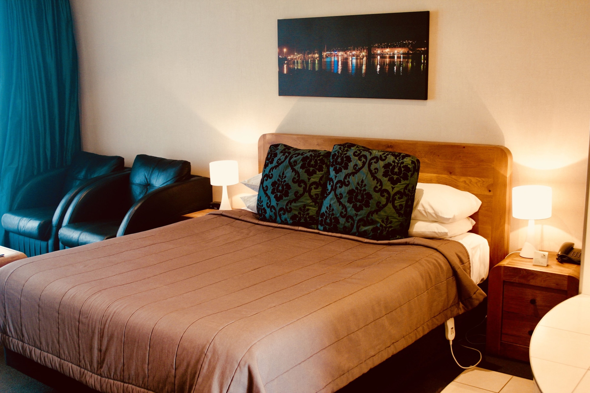 Spa, Executive, Studio, King Bed, Ocean View, Sofa