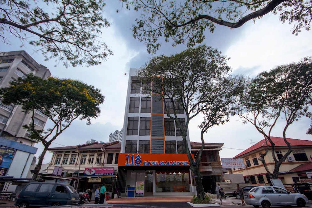 118 HOTEL MACALISTER 6/43