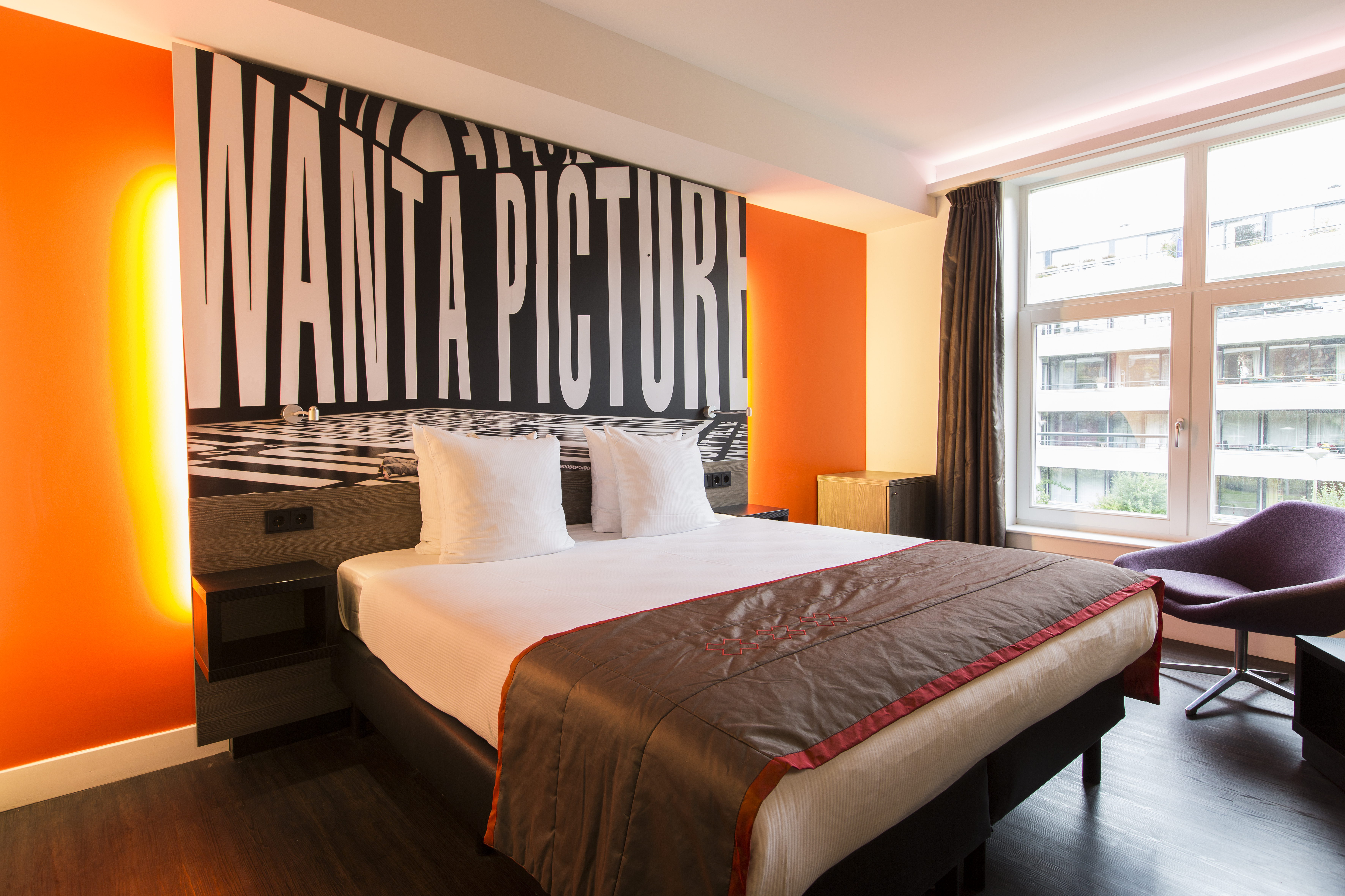 Deluxe, Double Bed