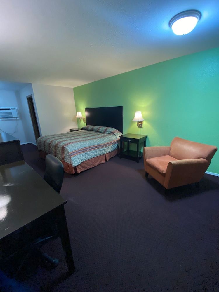 Americas Best Value Inn 9/21