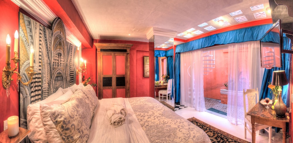 Rivera del Rio Boutique Hotel 38/81