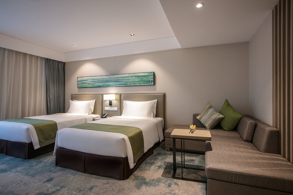 Holiday Inn Hangzhou Gongshu 26/78