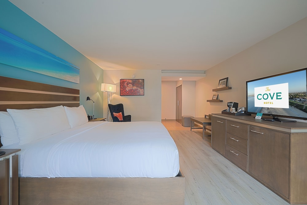 ROOM, KING BED, ACCESSIBLE