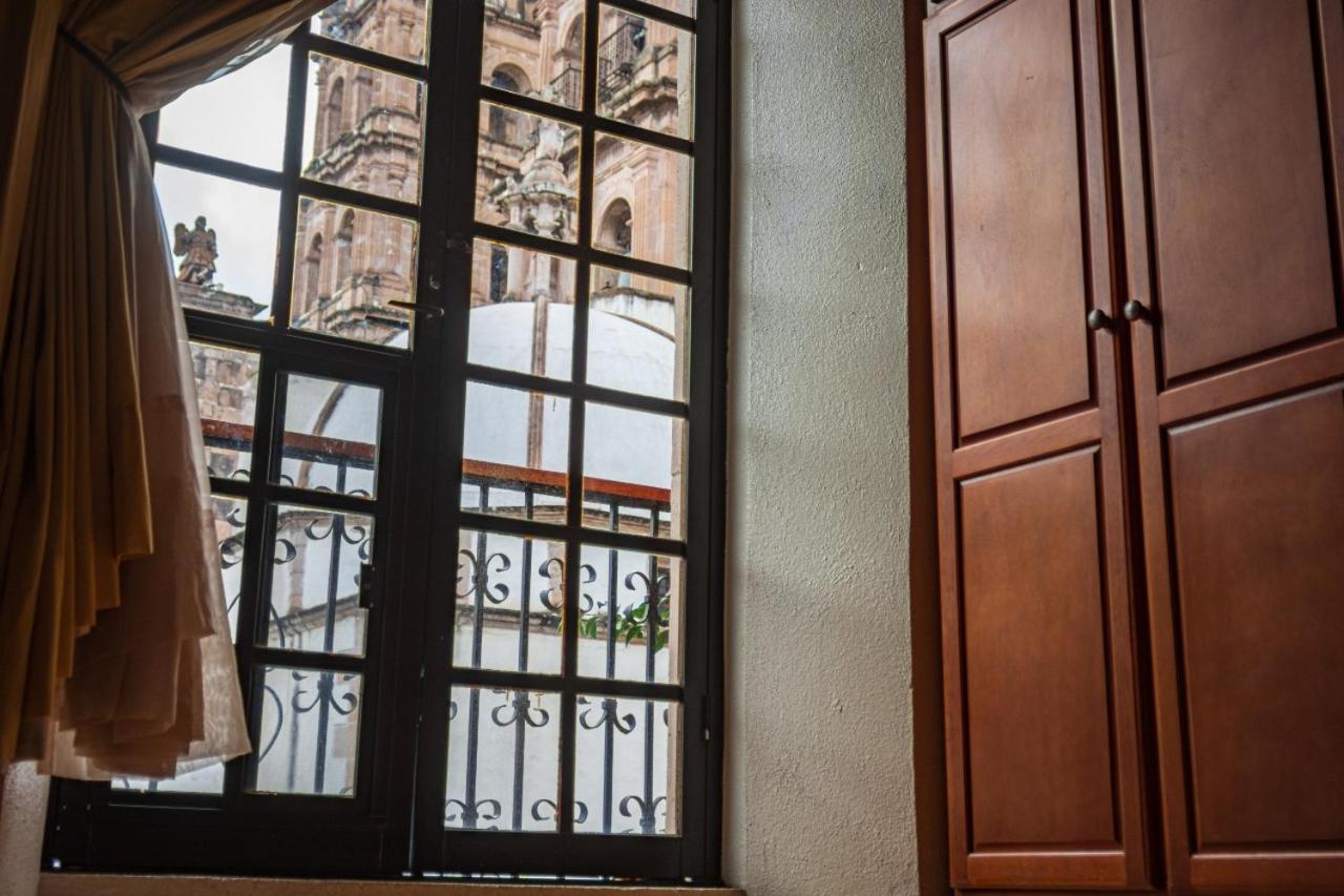 Hostal de la Monja 8/20