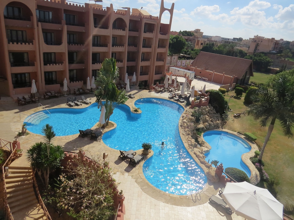 Africana Hotel & Spa 12/69