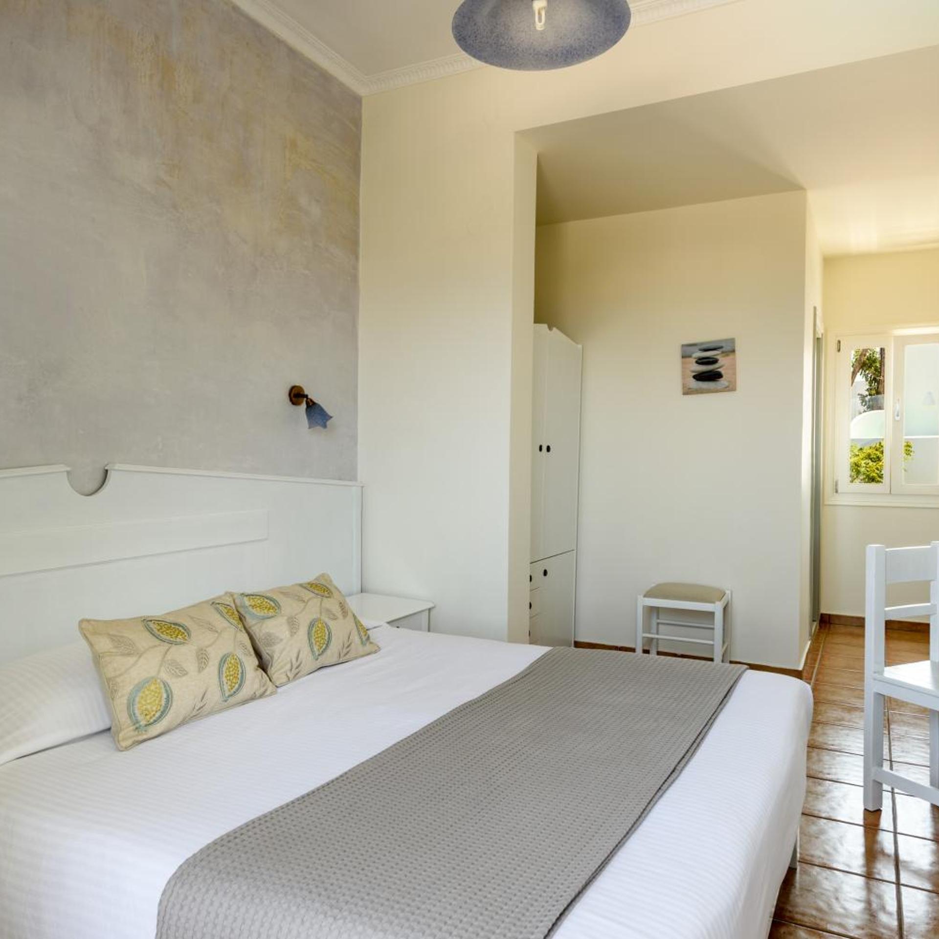 Room, Double Bed, Sea View