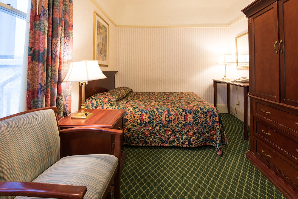 Union Square Plaza Hotel 37/77