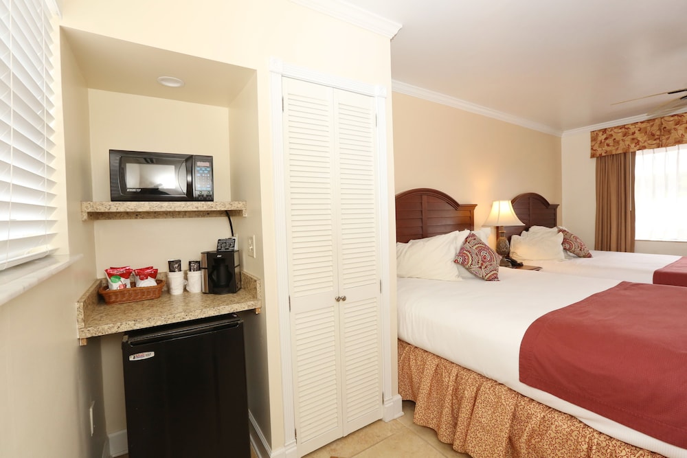 La Fiesta Ocean Inn And Suites 14/50