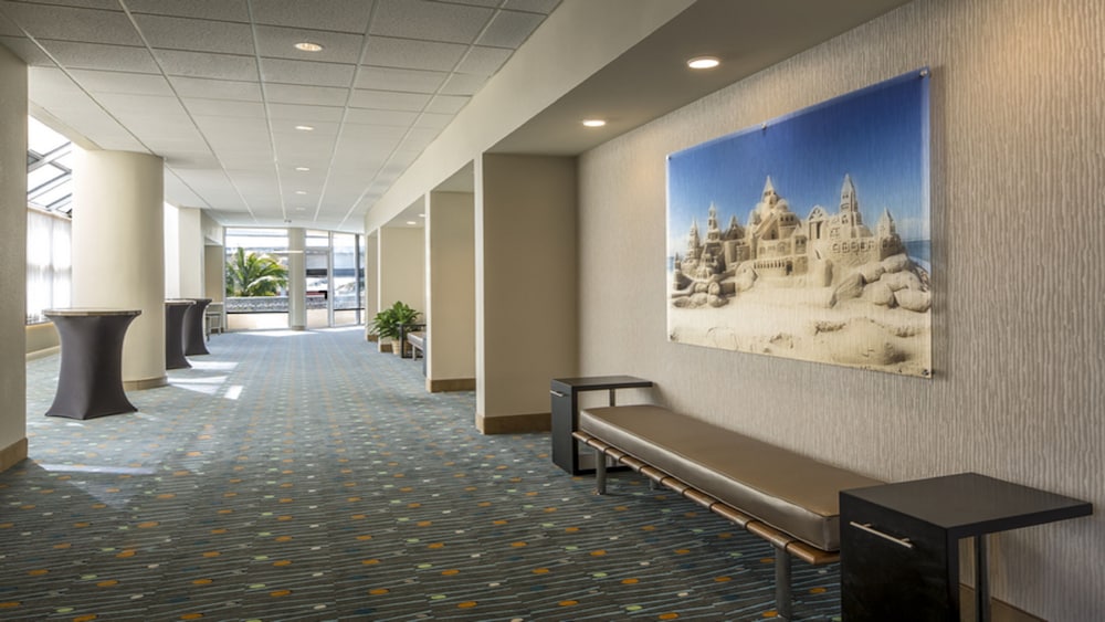 Delta Hotels by Marriott West Palm Beach 17/27
