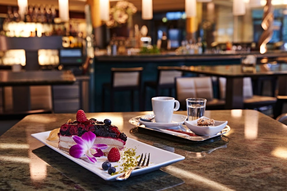 Steigenberger Airport Hotel 28/50