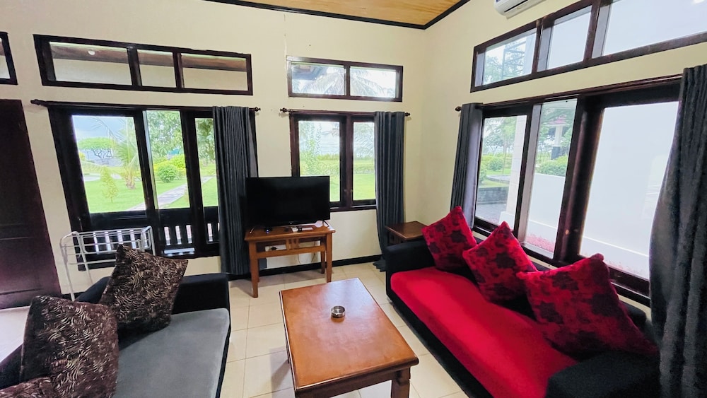 Aman Gati Hotel Lakey 31/50