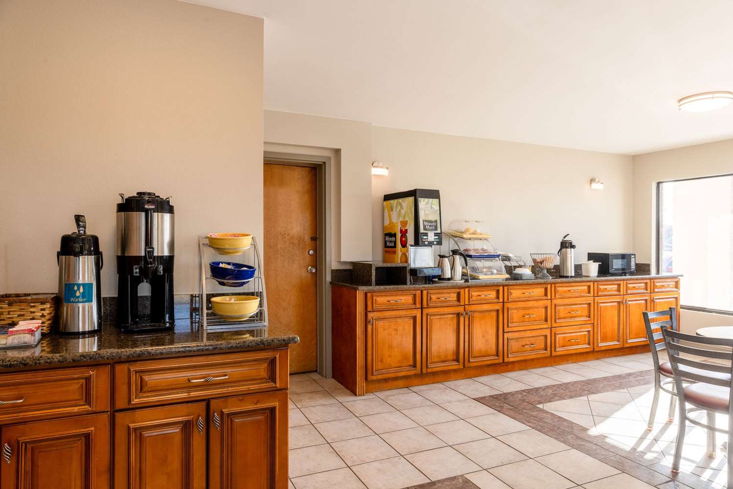 Days Inn by Wyndham Mooresville Lake Norman 6/16
