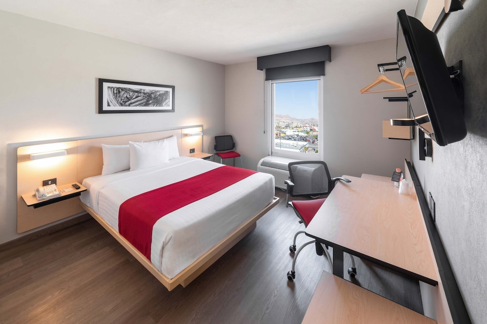 City Express by Marriott Chihuahua 10/45