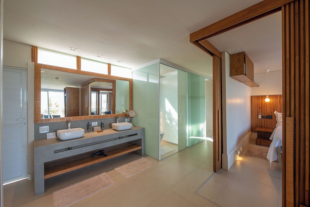 جناح ملكي، Hotel Spa Nau Royal 7/9