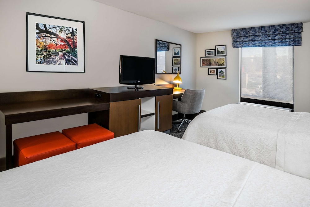 Hampton Inn Suites San Marcos 11/44