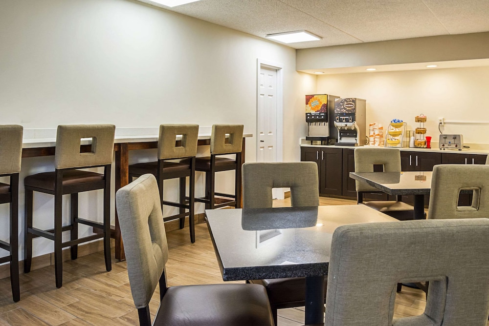 Quality Inn & Suites Clackamas - Portland 39/43