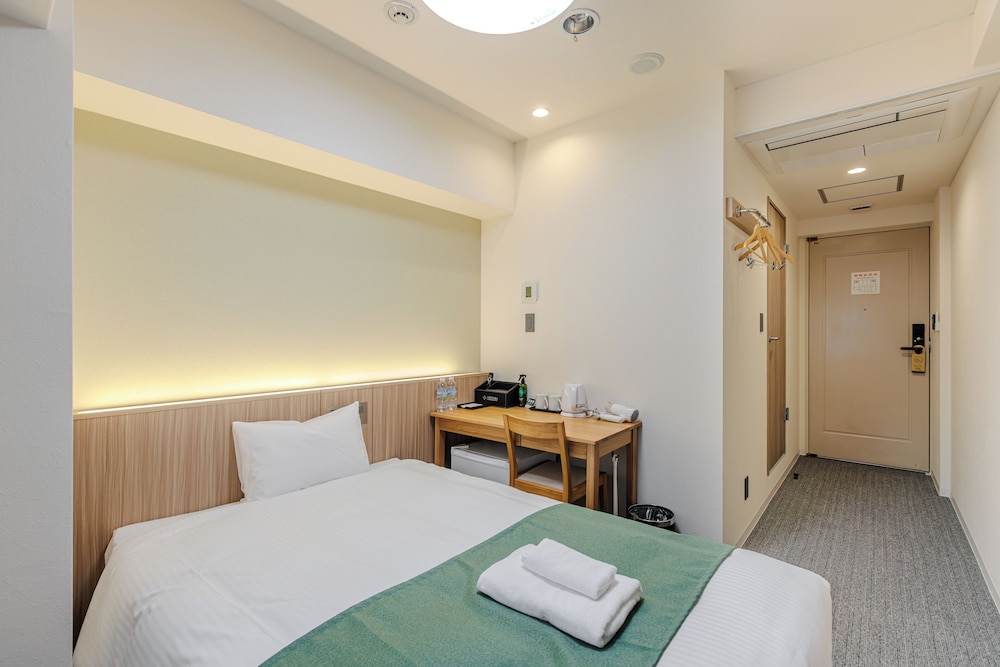 Standard, Single, Single Bed
