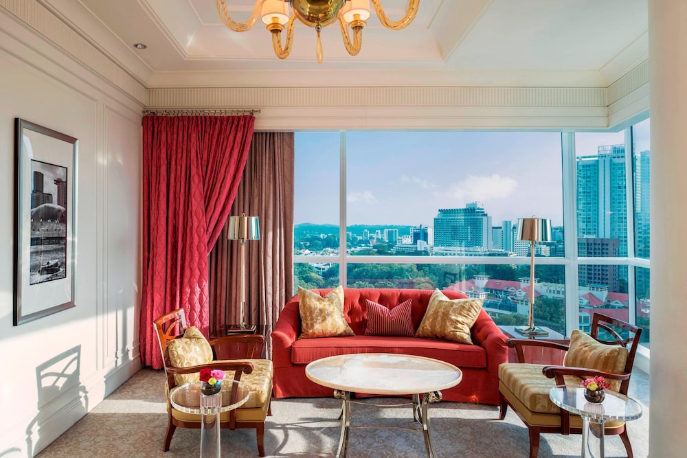 The St Regis Singapore 32/48