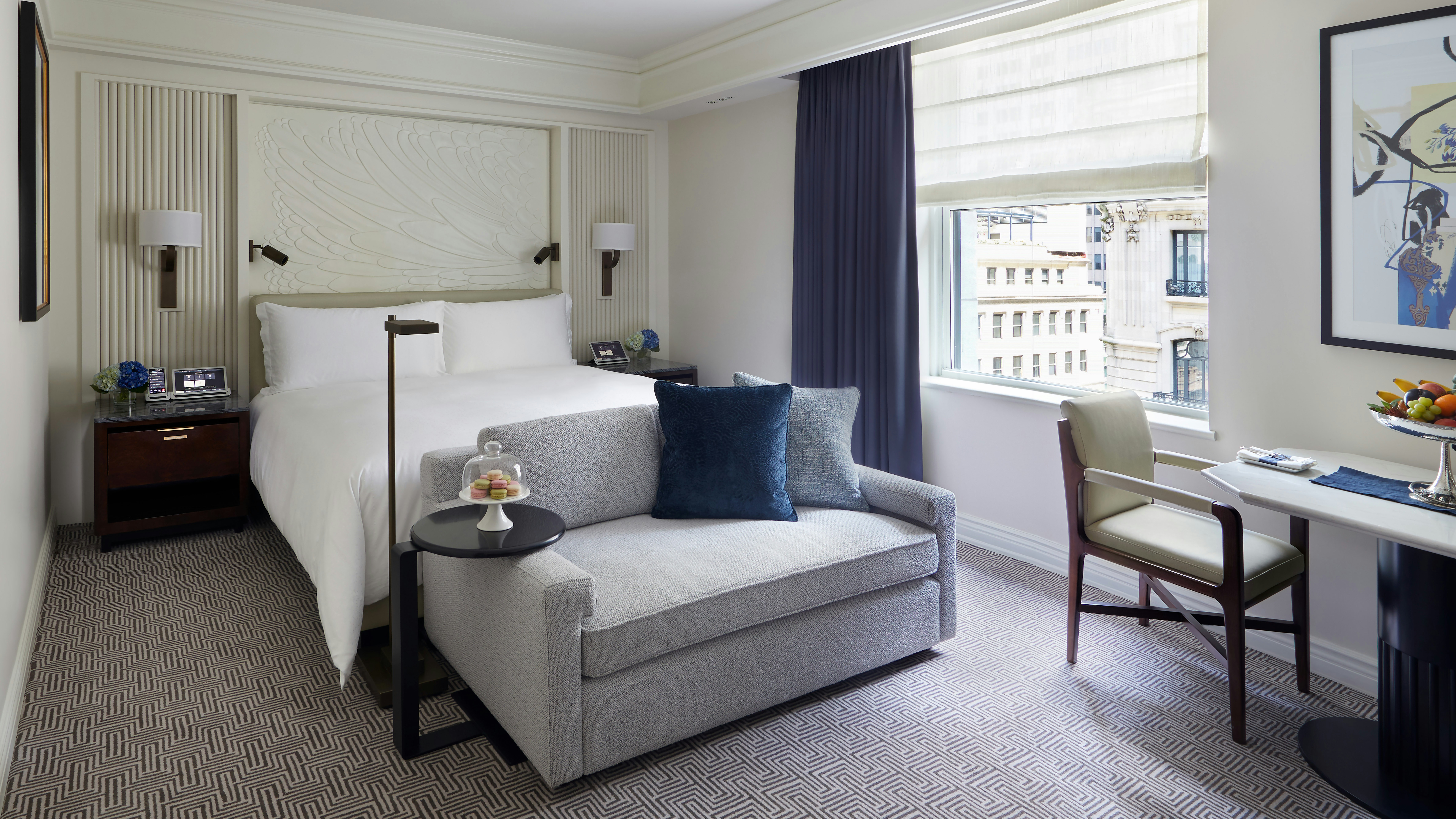 GRAND, LUXURY, KING BED