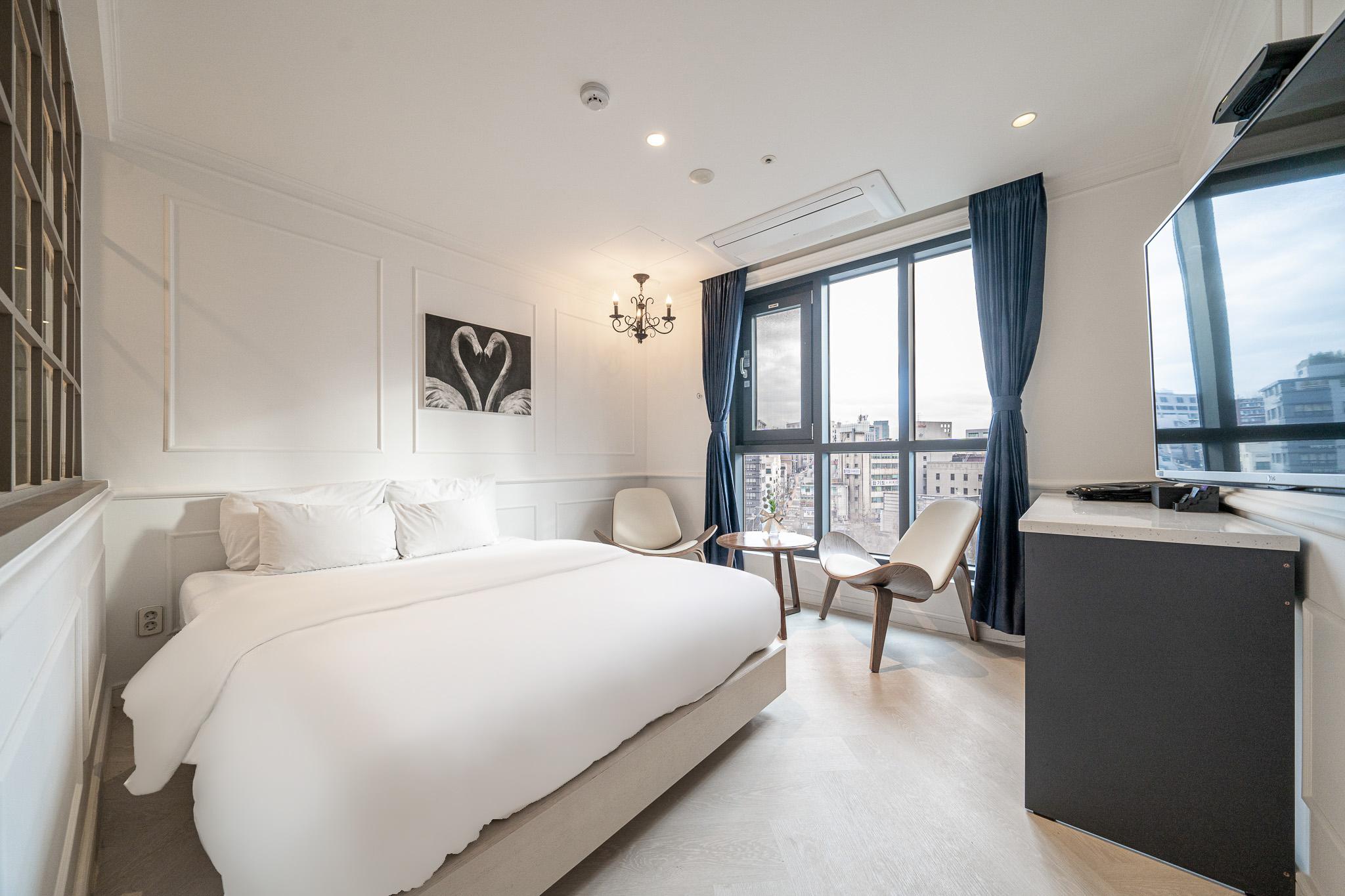 Deluxe, Double Bed, No Parking