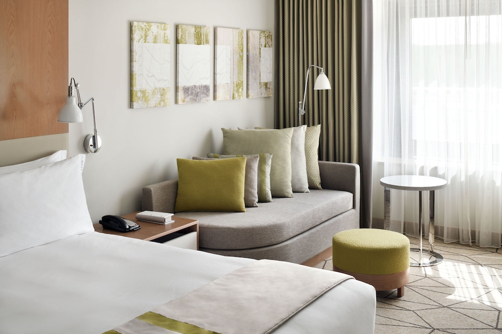Holiday Inn & Suites - Dubai Festival City, an IHG Hotel 20/70
