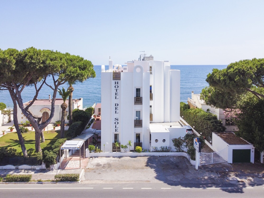 Del Sole Hotel 48/64