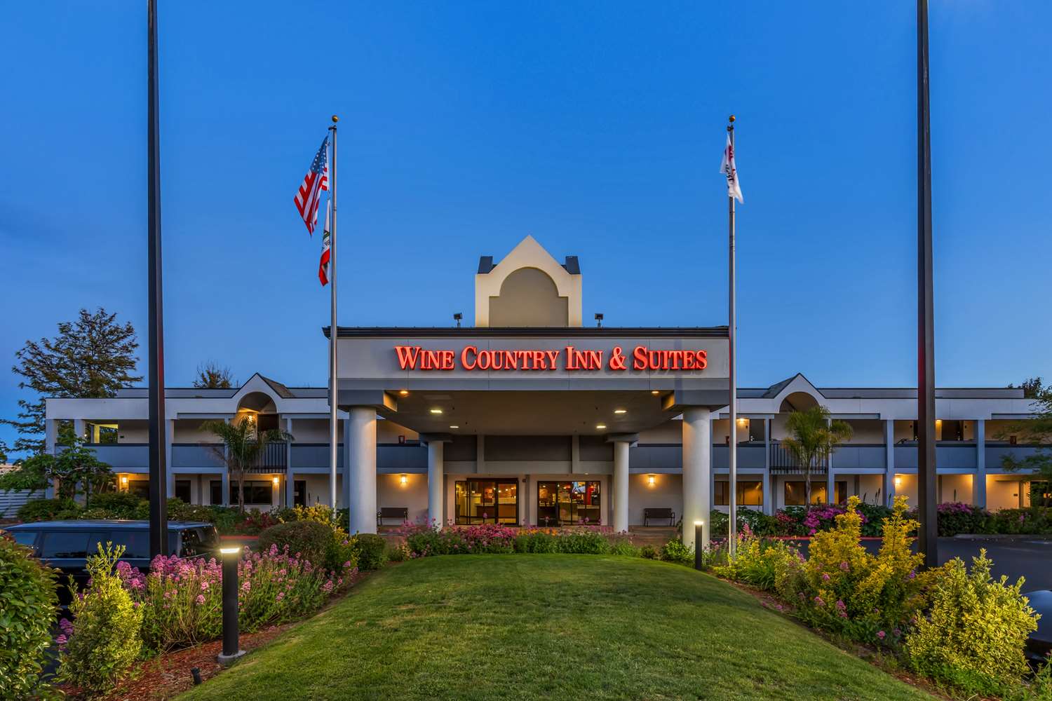 Best Western Plus Wine Country Inn & Suites 19/22
