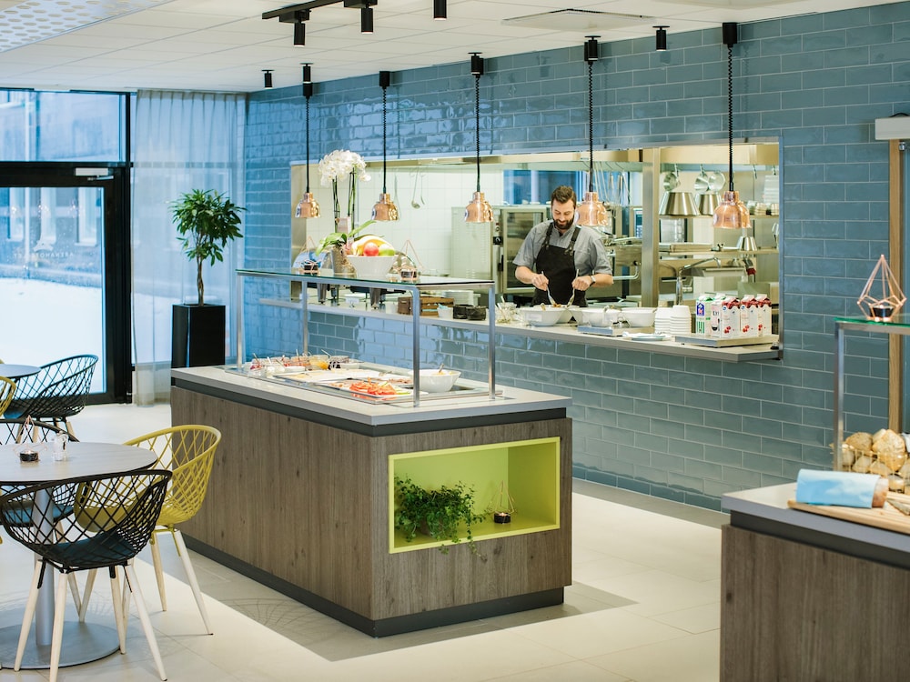Arenahotellet I Uppsala 10/50