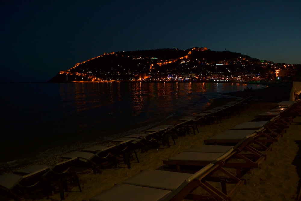 Sun Hotel By En Vie Beach - Adults Only 44/50
