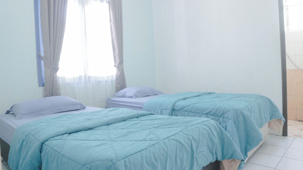 Aries Biru Hotel and Villa 13/49