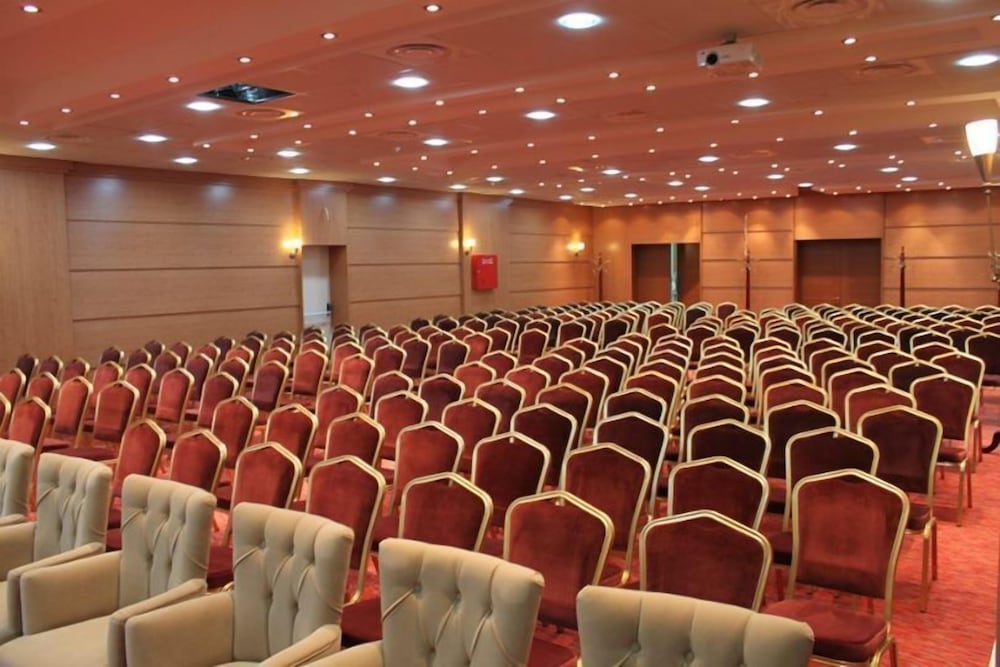 Hotel Hocine 36/45