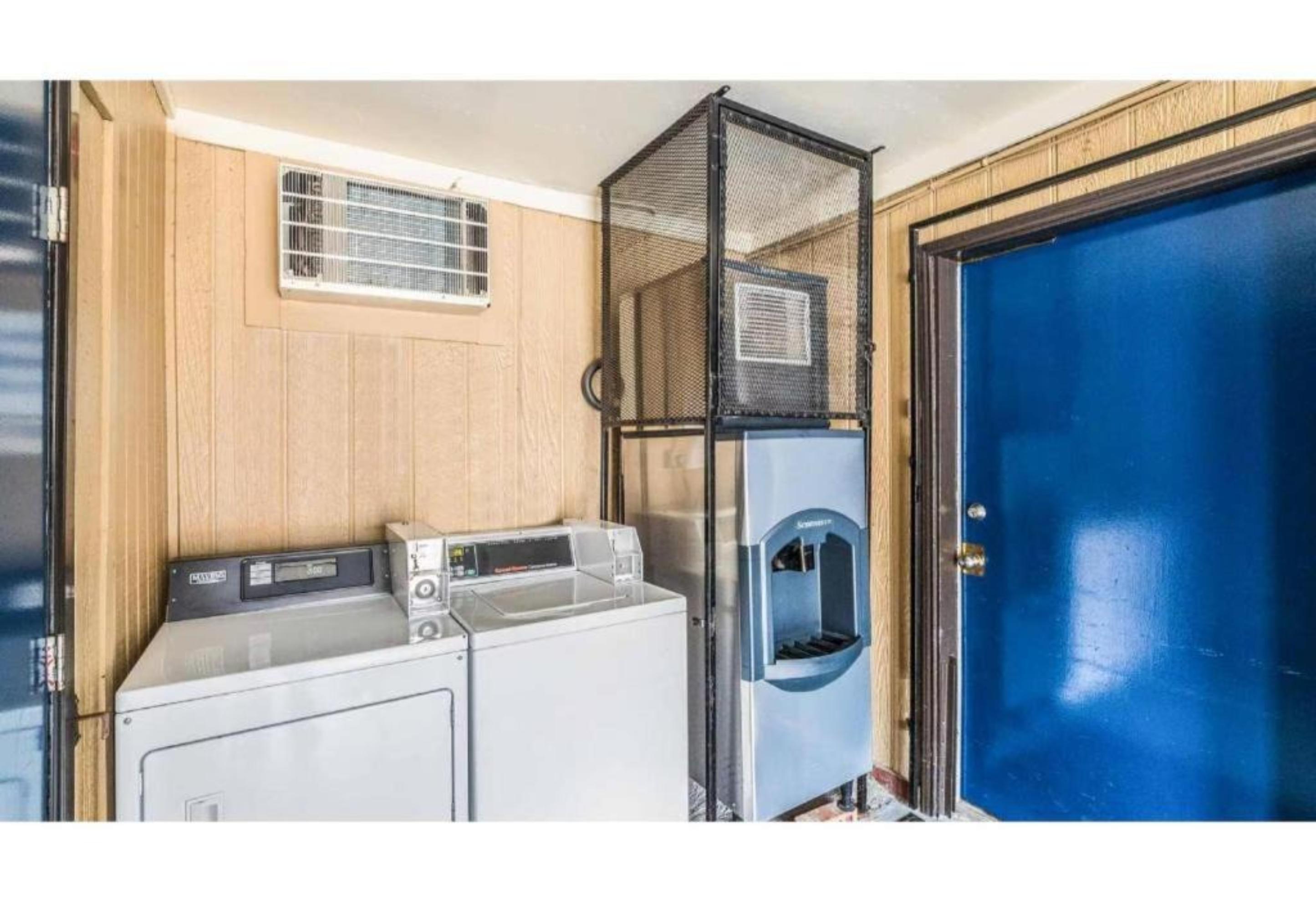 Motel6 Dallas, TX 46/59