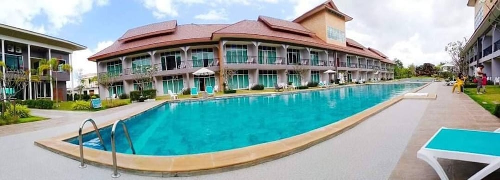 Southern Airport Hotel 7/50