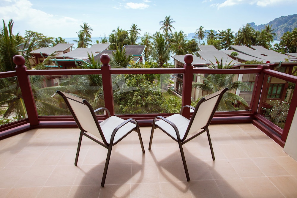 Amatapura Seaview Villa 26 34/38