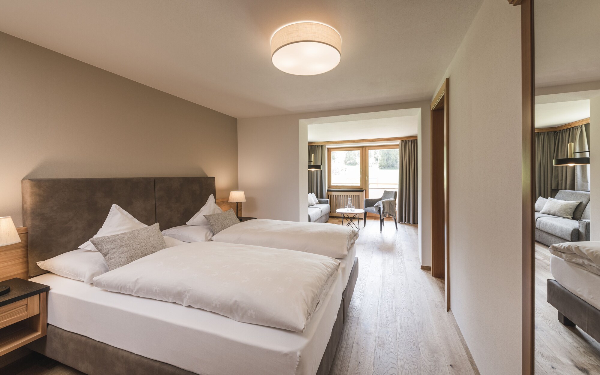 Mountain, Comfort, King Bed, Mountain View, Sofa
