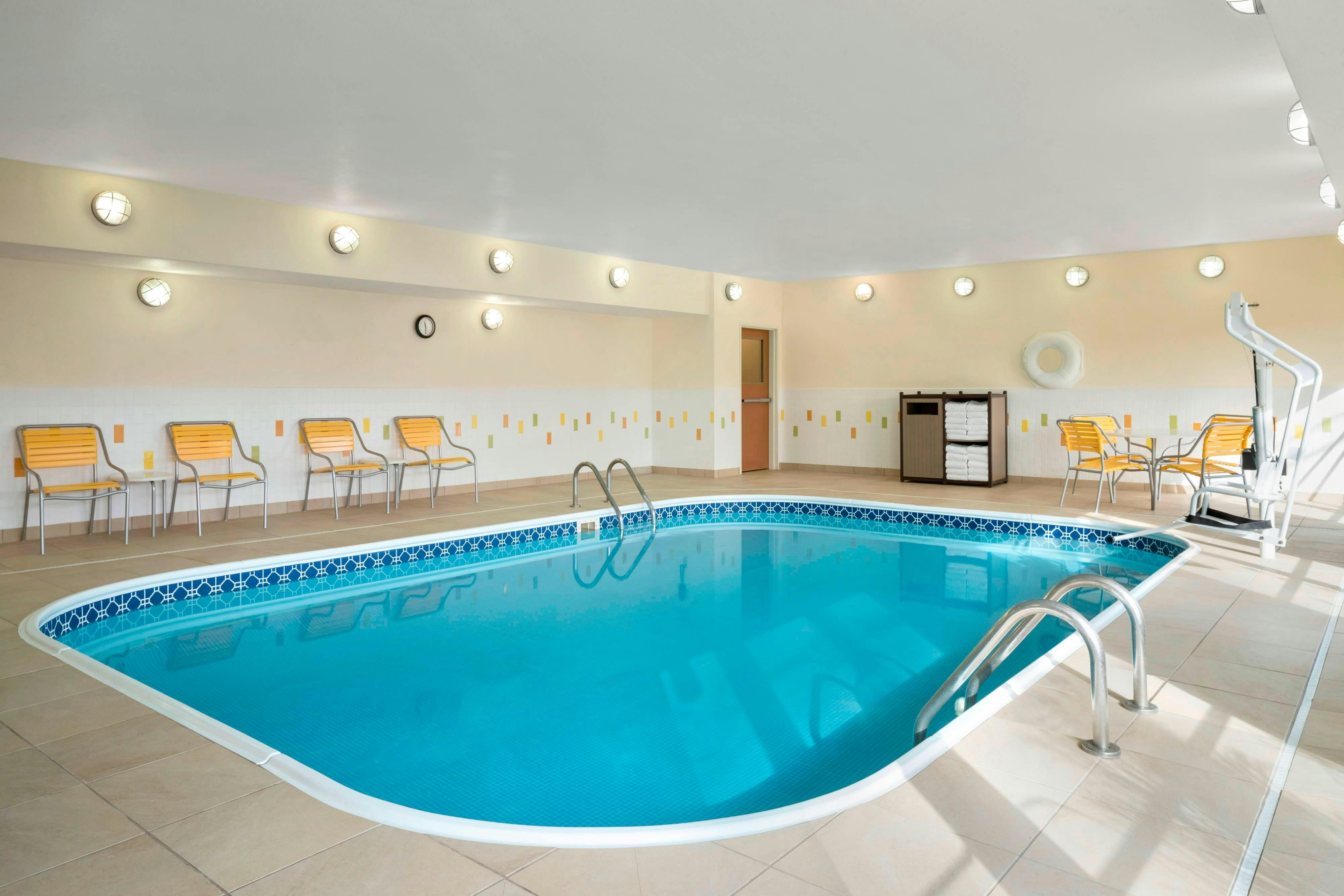 Comfort Inn & Suites Lima Northwest 12/30