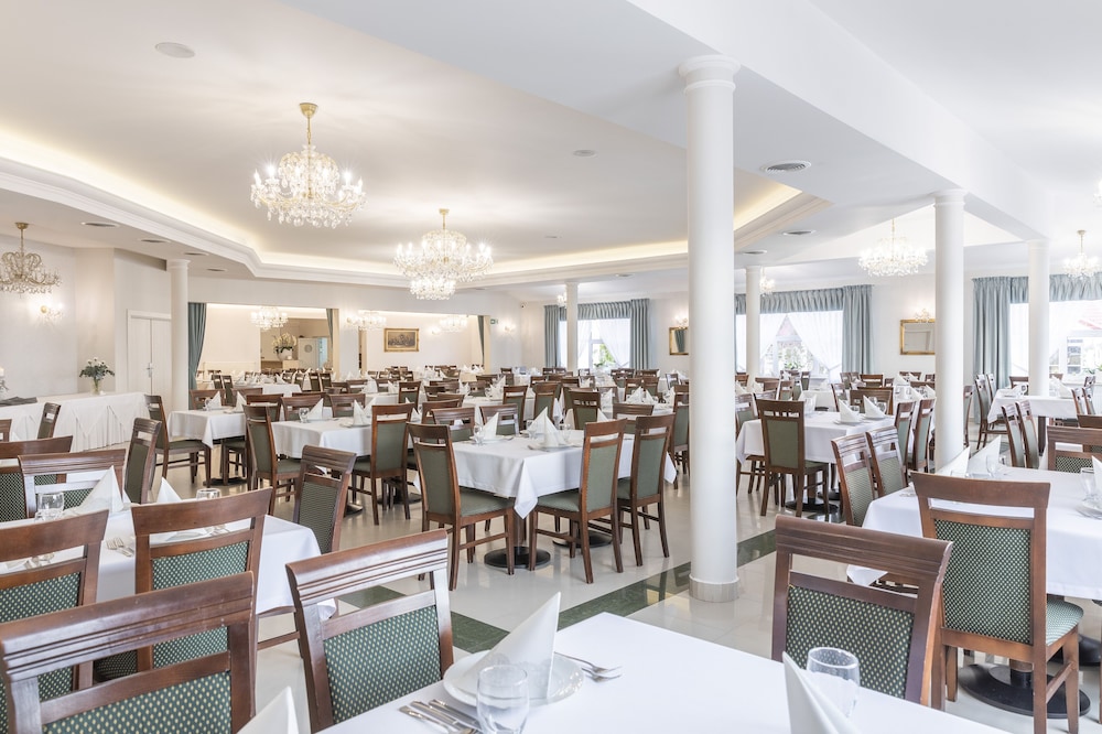 Bursztyn Medical Spa & Wellness 51/74